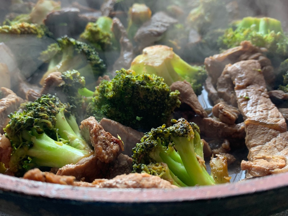 Carne con brócoli
